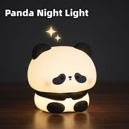 Glowspective Panda Nachtlampje packshot op donker hout tegen een charcoal achtergrond